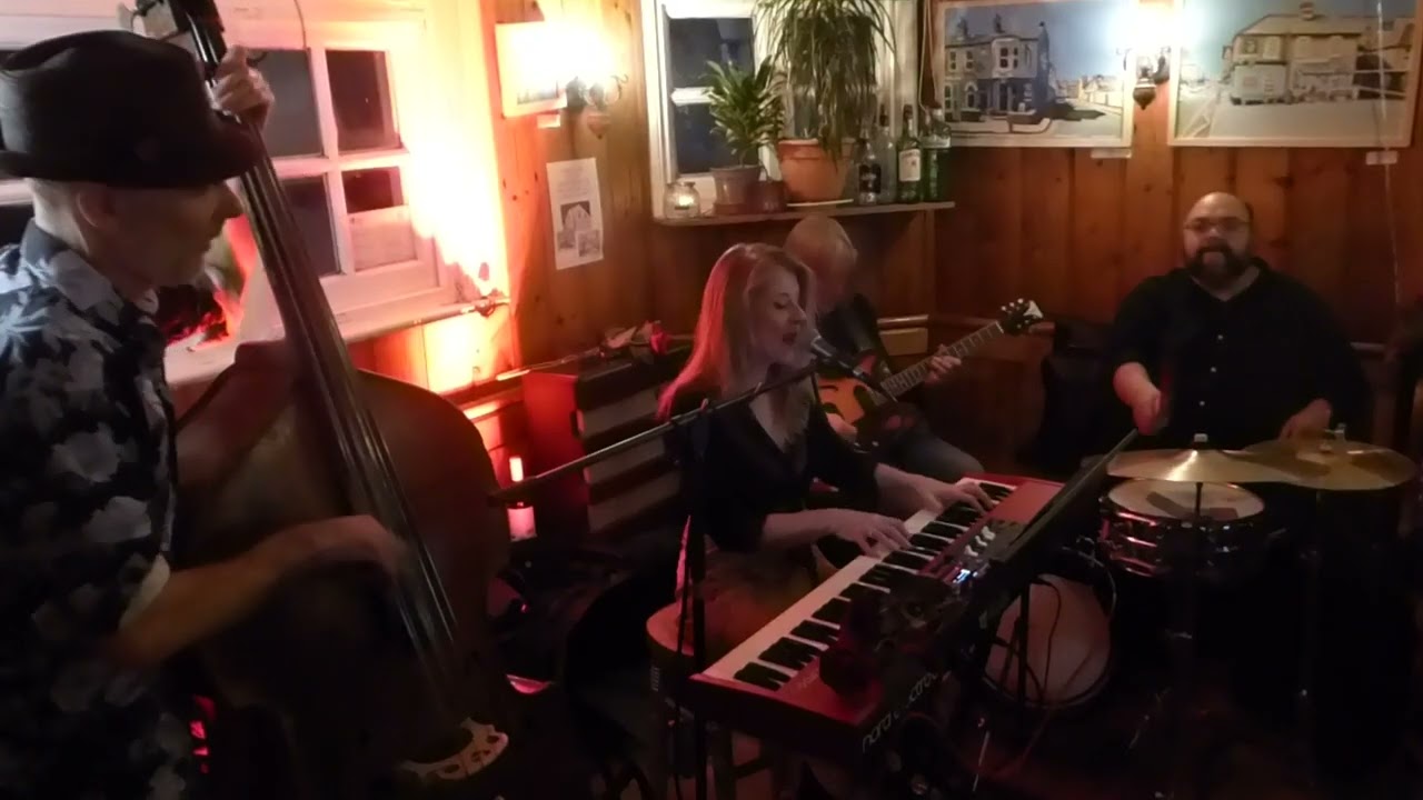 P1020702