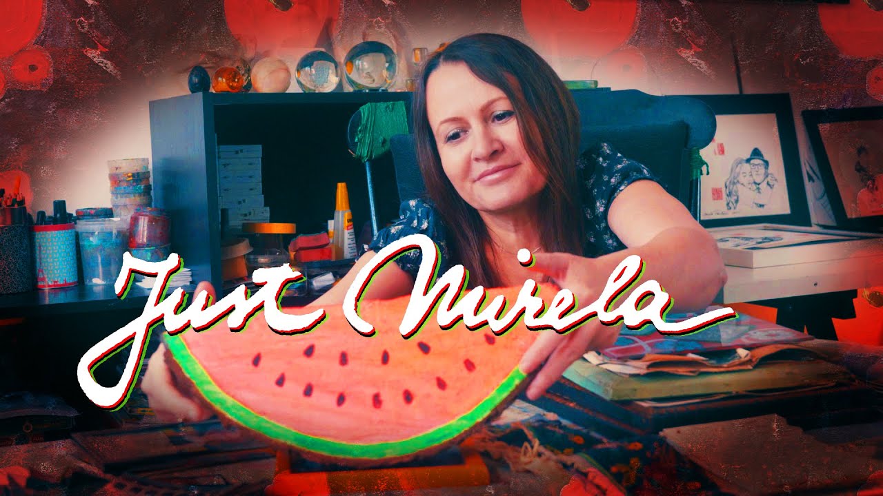 Just Mirela ! A short portrait of the artist Mirela Traistaru (sub. eng.)