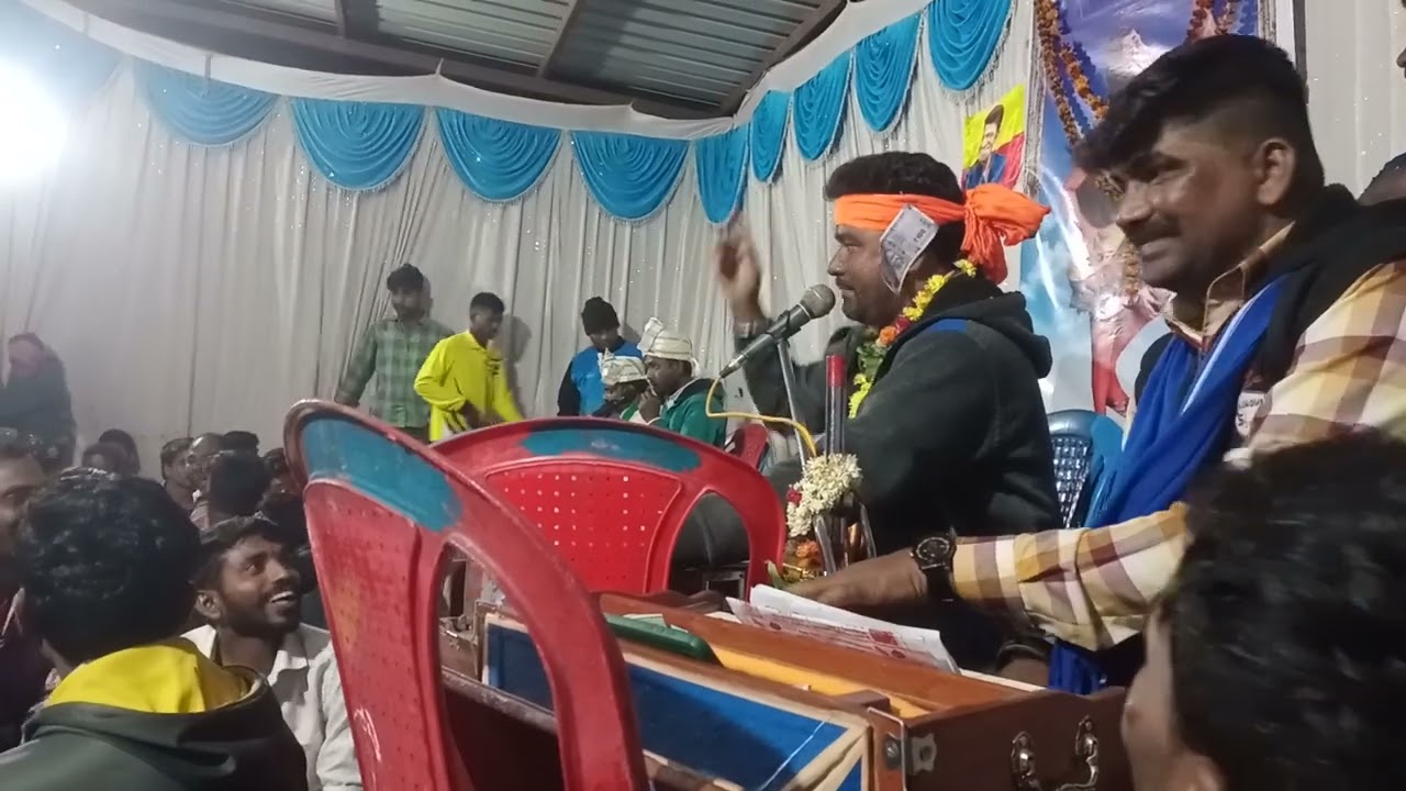 Ishwar master 🦁 ಕನಕುರ ಮಸ್ತ್ ಟಿಕಾ ಮತ್ತು ತಿಂಡಿ ಭಜನಾ ಪದ..