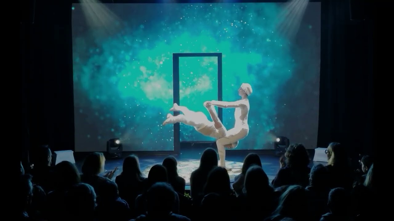 Numéro d'adagio acrobatique 