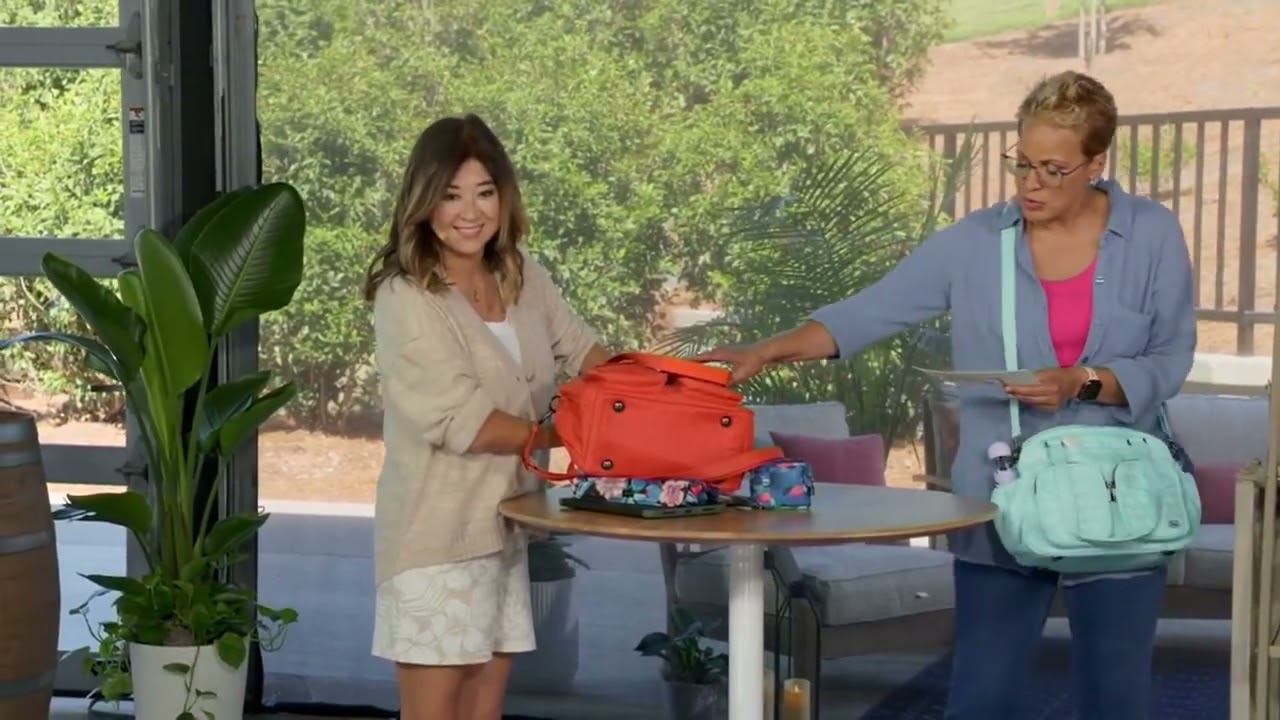 Lug Classic Carryall Tote - Jumper 2 on QVC