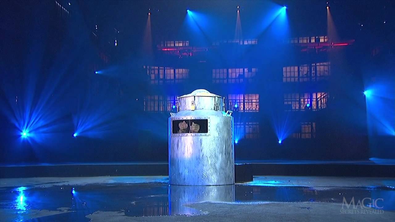 HOW TO PERFORM HOUDINI'S MILK CAN ESCAPE!