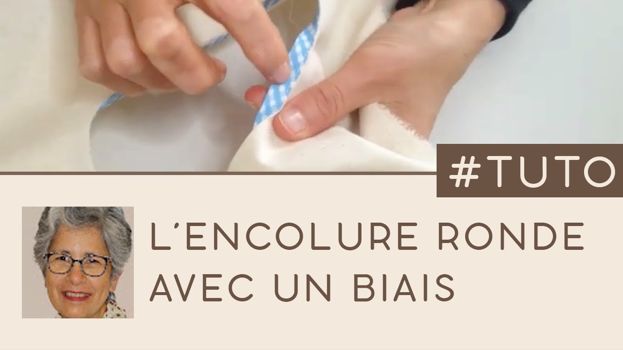 L'ENCOLURE RONDE FINITIONS AVEC UN BIAIS