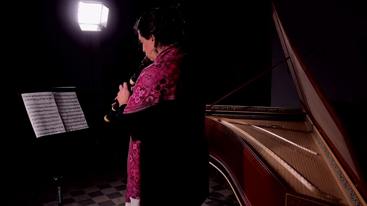 J. S. Bach,  Sarabande from Partita a-minor BWV 1013, Lara Morris  - Recorder