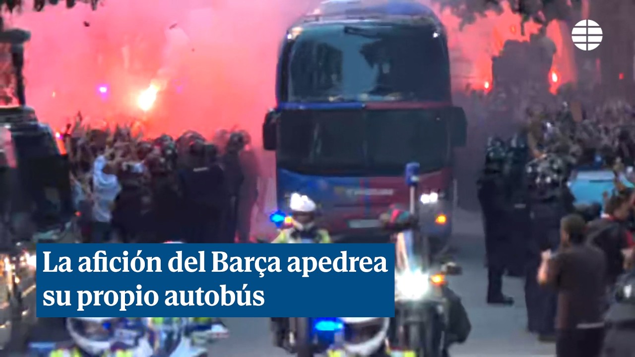 La afici&oacute;n del Bar&ccedil;a apedrea el autob&uacute;s de su propio equipo pensando que era el del Real Madrid