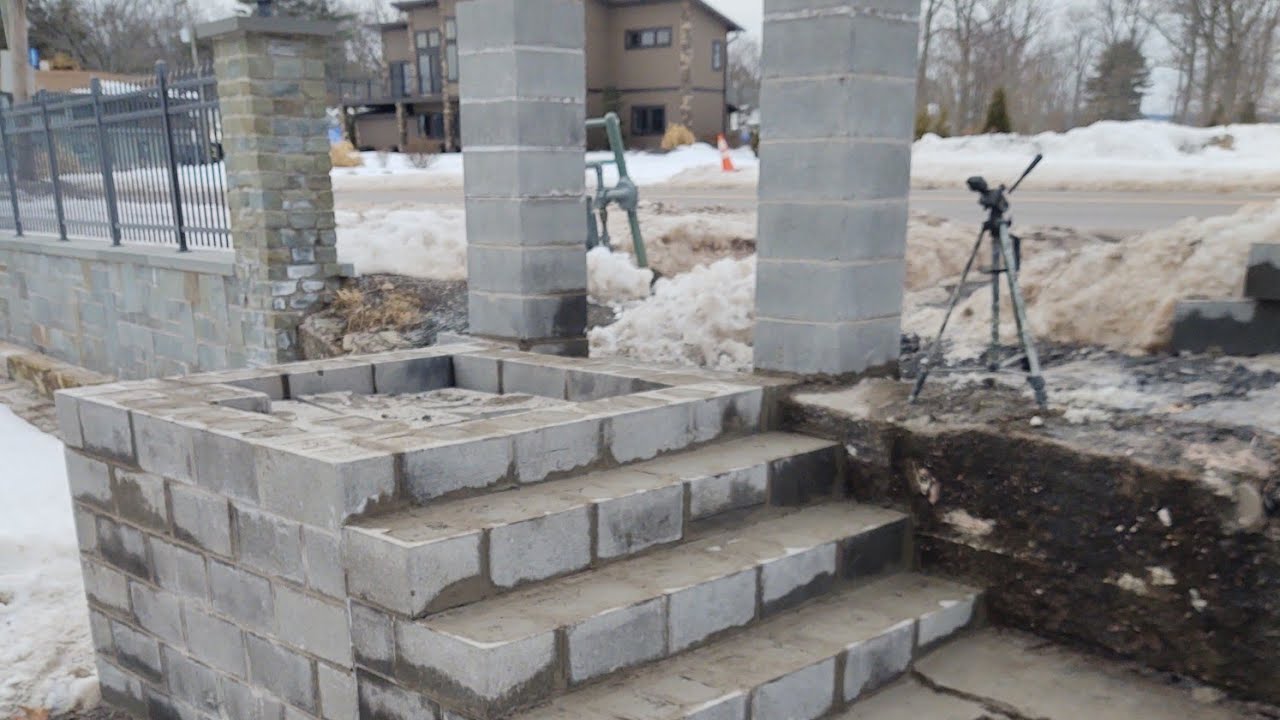 Block Staircase, Platform, and Pillar Timelapse