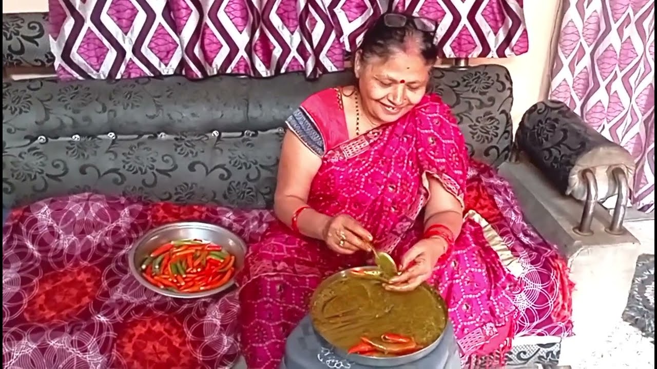 Tasty Lal🌶🌶Mirch ka Achar | अचार बनाने का सबसे आसान तरीका मिल गया🤹‍♀️ | सारी तयारी अकेले करनी पडी😖