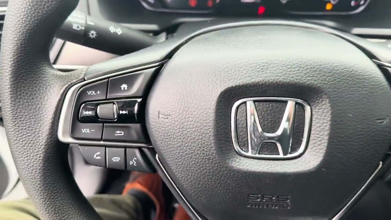 Привет, Дэвид! Короткий видеообзор нашего прекрасного Honda Accord LX 2022 года!