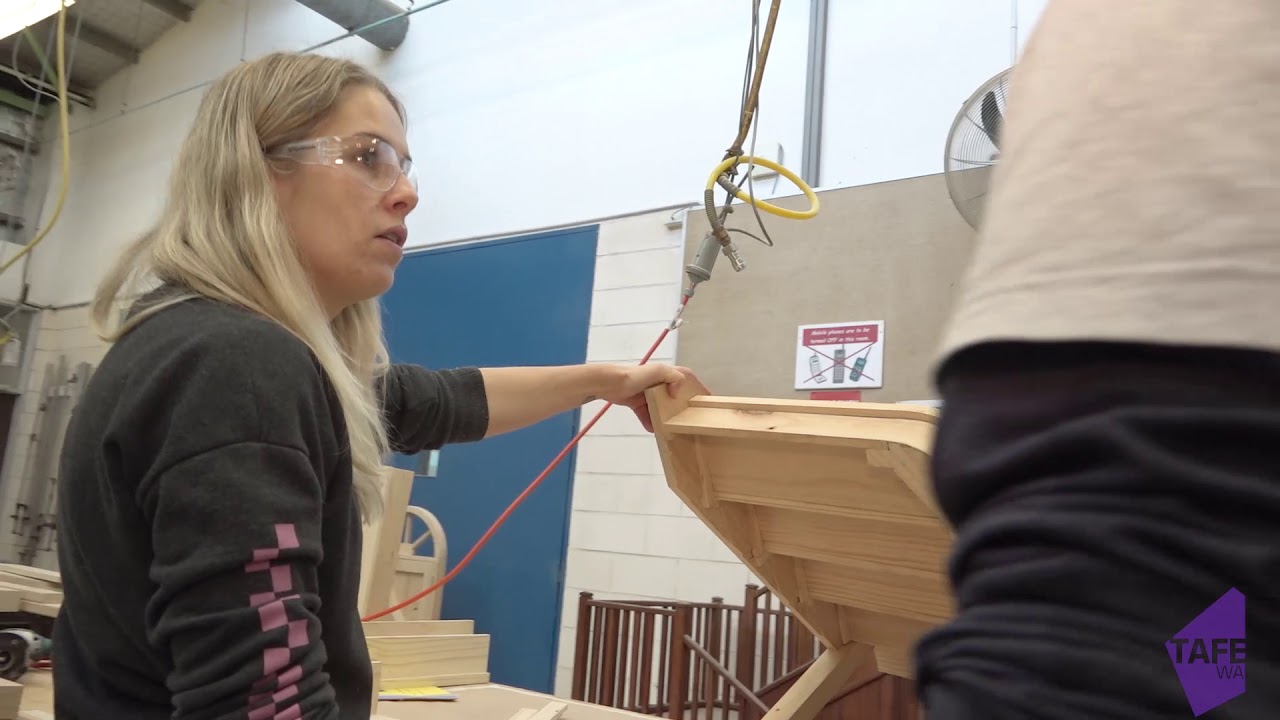Meet Aly, carpentry and joinery apprentice at SM TAFE