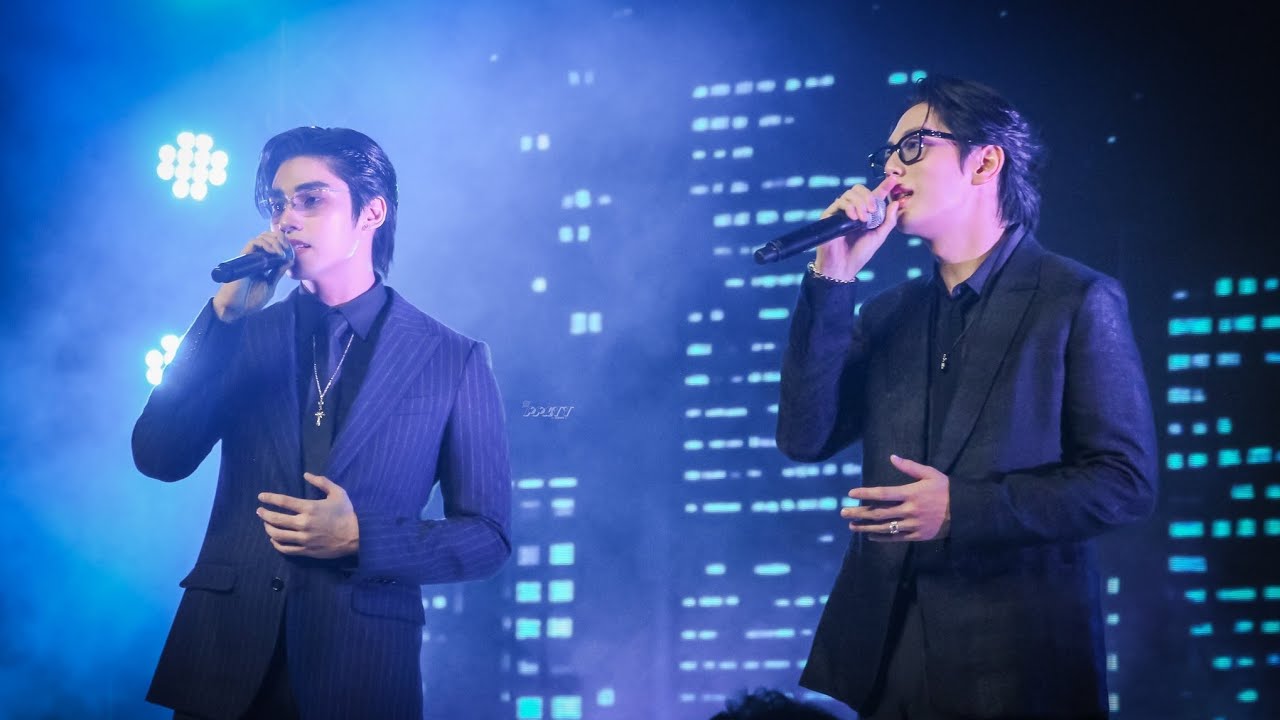 Special Show UpPoom อยู่กับฉัน ฝันถึงใคร 