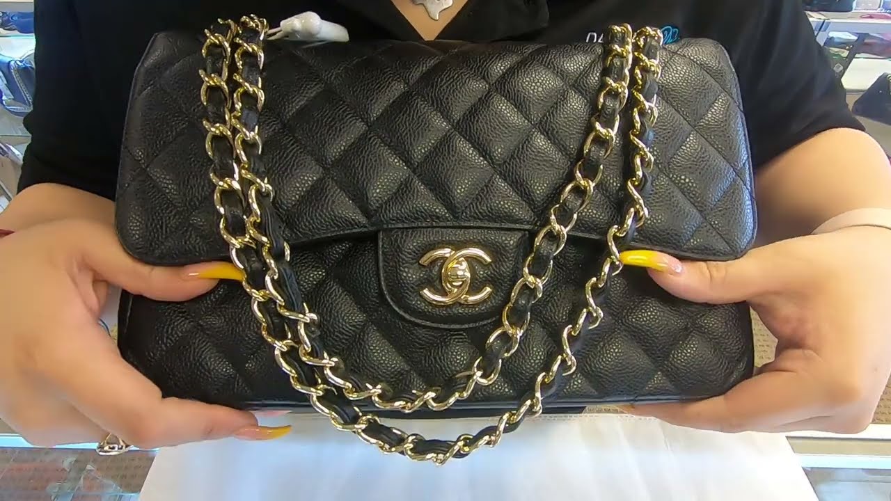 CHANEL CLASSIC JUMBO CAVIAR LEATHER DOUBLE FLAP SHOULDER BAG BLACK-REVIEW |PRE-OWNED