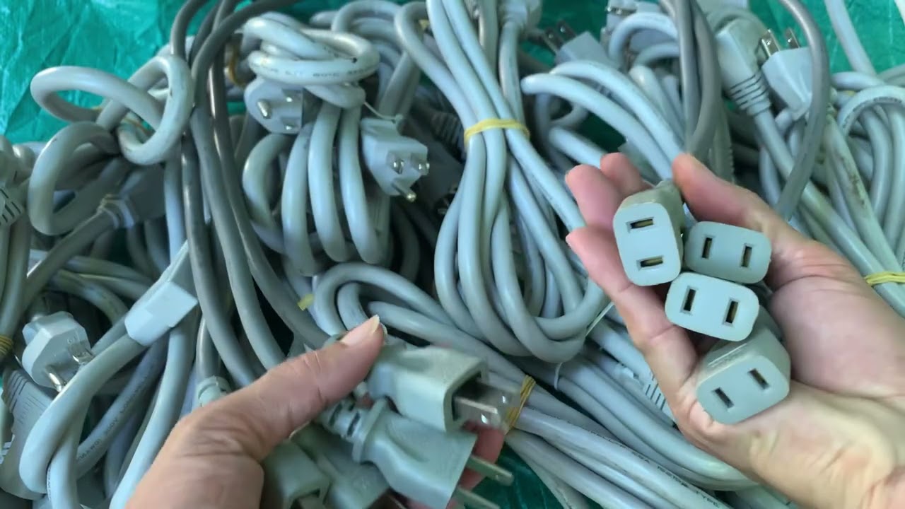 Dây nguồn ￼bãi Mỹ 2m Jack công rất tiện lợi và rất hiếm  ￼￼