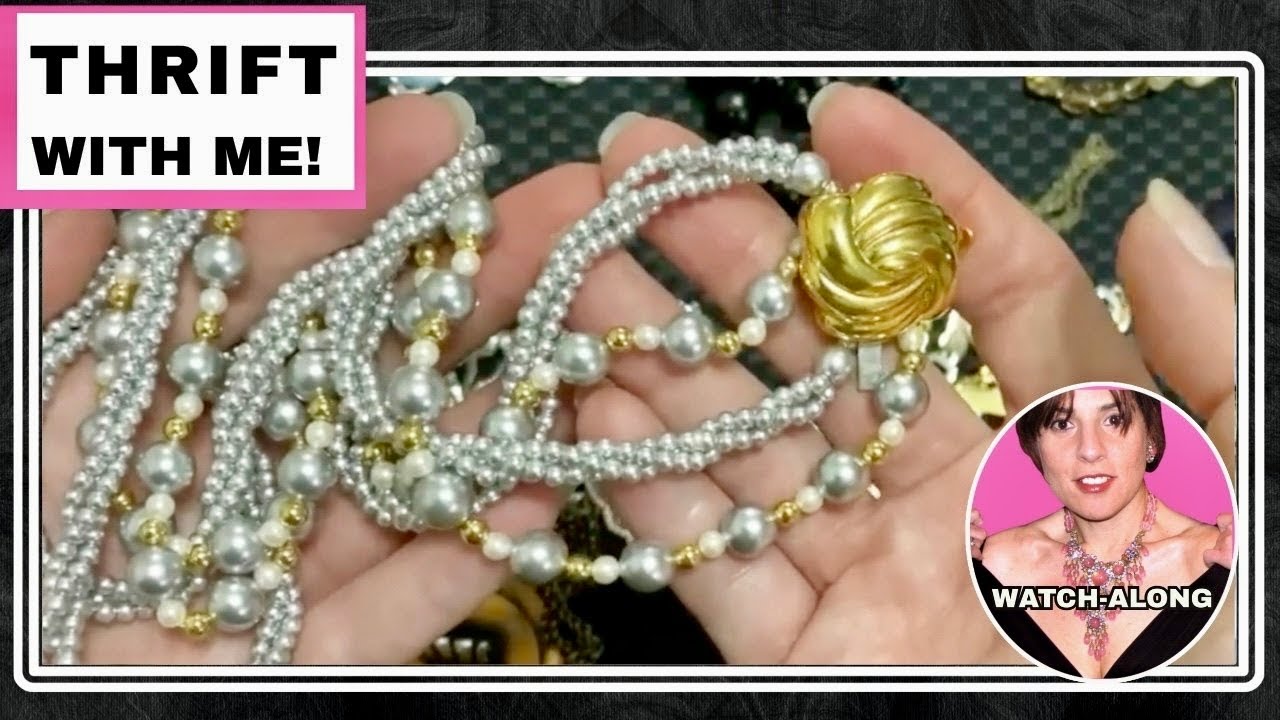 This Is Something I've Never Seen In 40 Years Of Collecting! Thrift With Me!