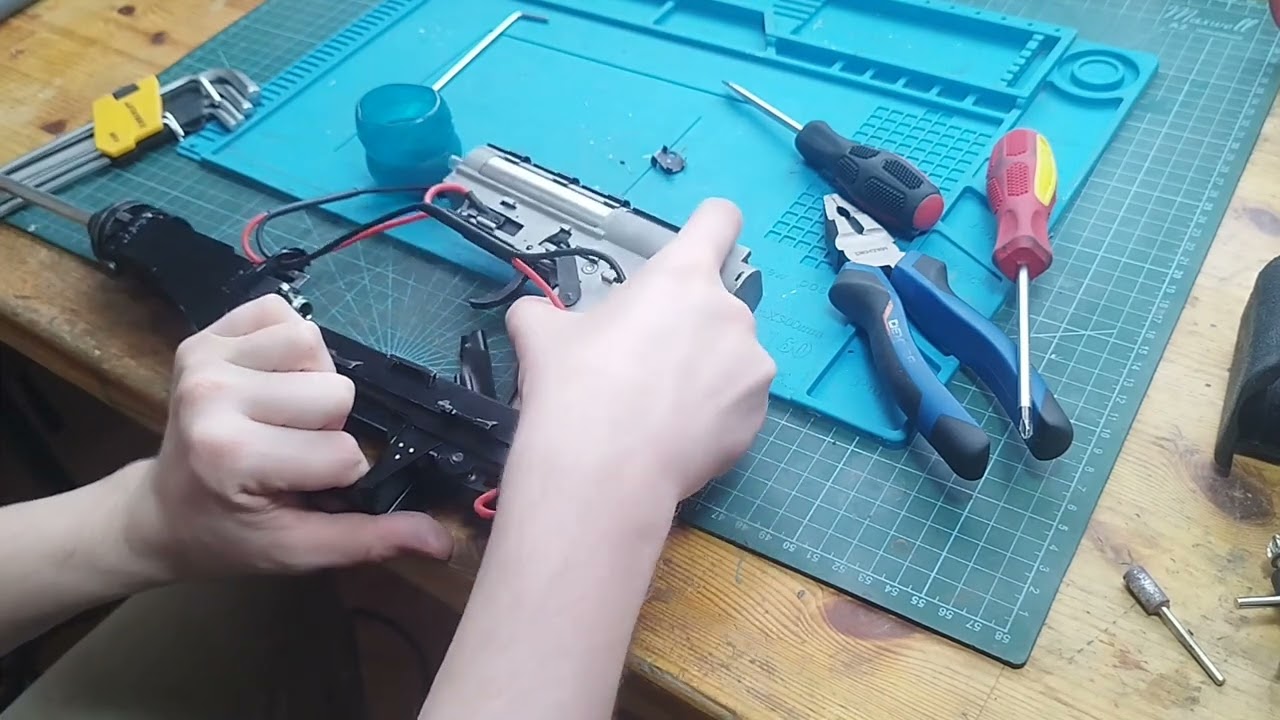 Разборка с диагностикой страйкбольного привода ВСС от 9х39.