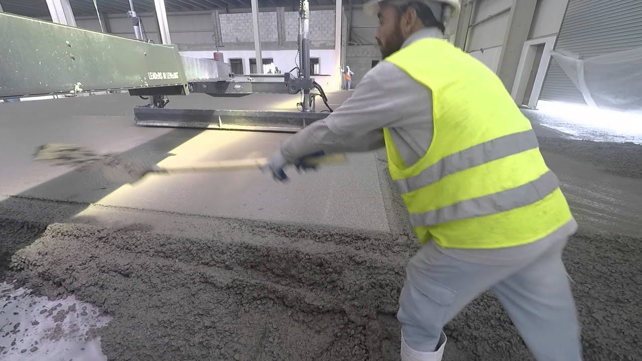 FAMP SUPER-FLAT FLOOR IN DUBAI WORLD CENTRAL