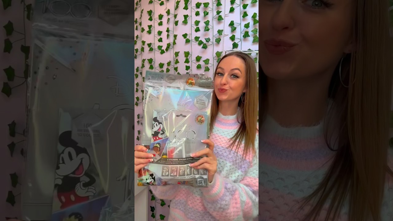 [ASMR] OPENING A DISNEY 100 *MYSTERY* DIAMOND ART PACK!!😍✨🖋️💎 (SO SATISFYING OMG!🤤) #Shorts