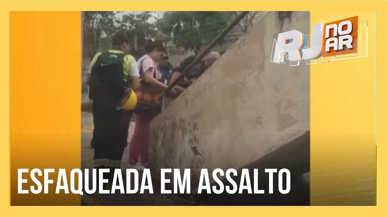 MULHER É ESFAQUEADA EM ASSALTO DENTRO DE TREM I ESTAÇÃO DE BRÁS DE PINA