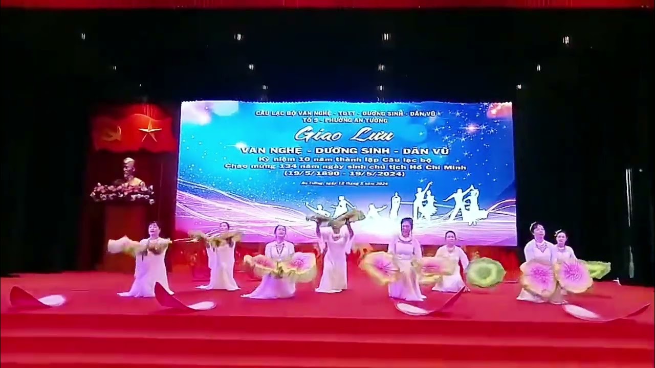 Múa: Vầng Trăng Ba Đình [Nhạc sĩ Thuận Yến ~ phổ nhạc lời thơ Phan Ngọc Cảnh.]  CLB VNDS Tổ 7