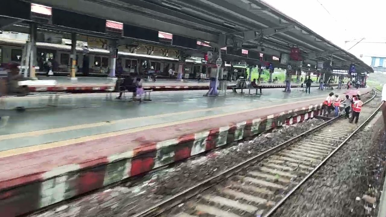 Mumbai Local 