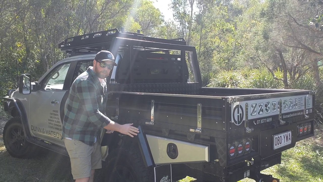 Dunn & Watson Tradie Tray package for your 4wd ute