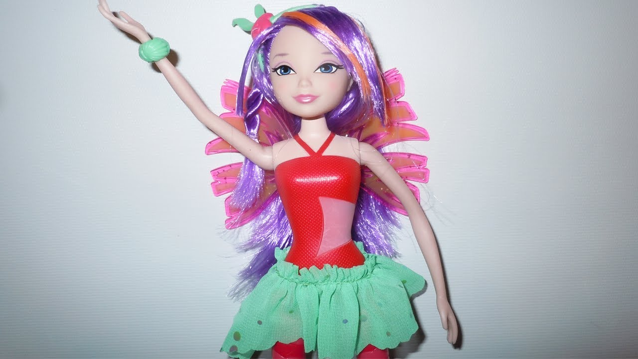 Winx Club: Musa  Color Change Sirenix Toys R Us Exclusive Doll Review