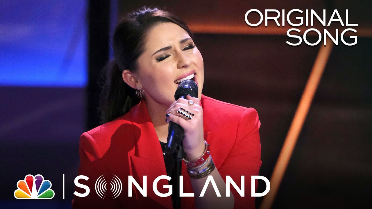 Caroline Kole Performs 