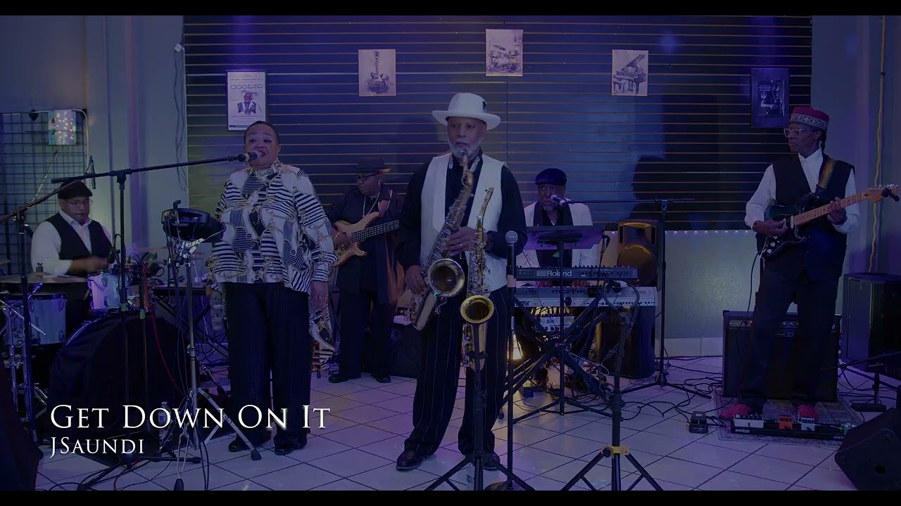 JSAUNDI and the  One House Band 