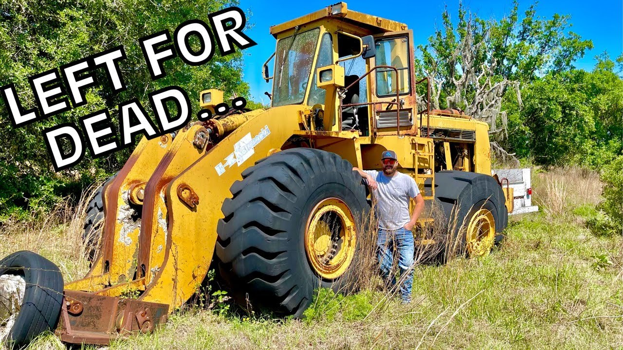 WILL IT START? MASSIVE ABANDONED WHEEL LOADER SITTING 18 YEARS!