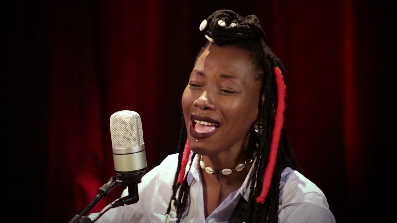 Fatoumata Diawara - Nterini - 9/27/2018 - Paste Studios - New York, NY