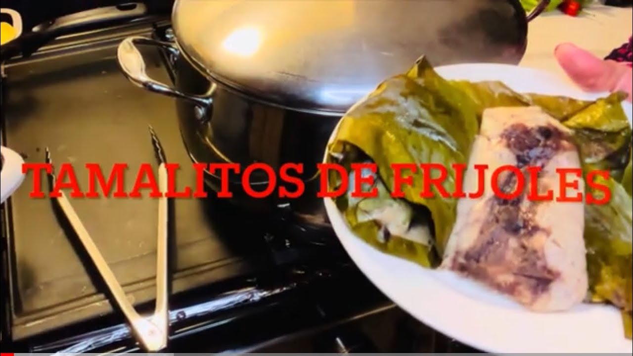 , COMO HACER TAMALES DE FRIJOLES 🫘  ENBUElTOS EN HOJA DE PLATANO