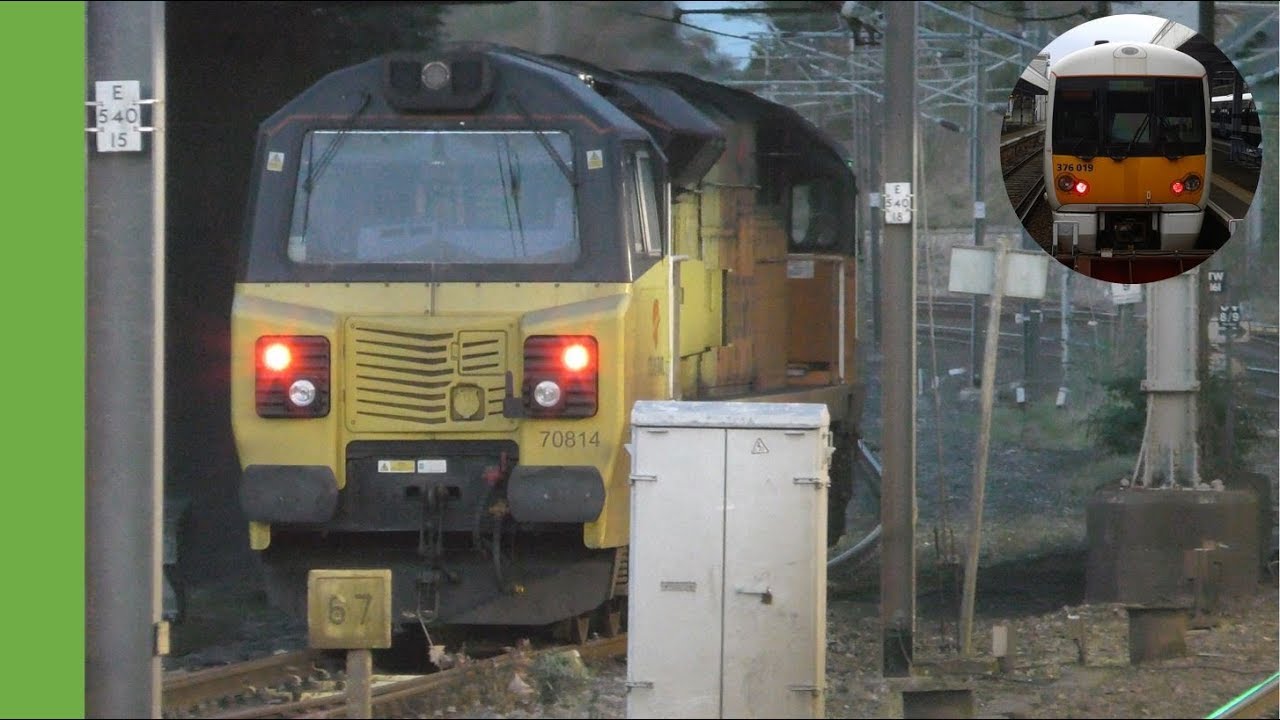 Trains at Berwick-upon-Tweed
