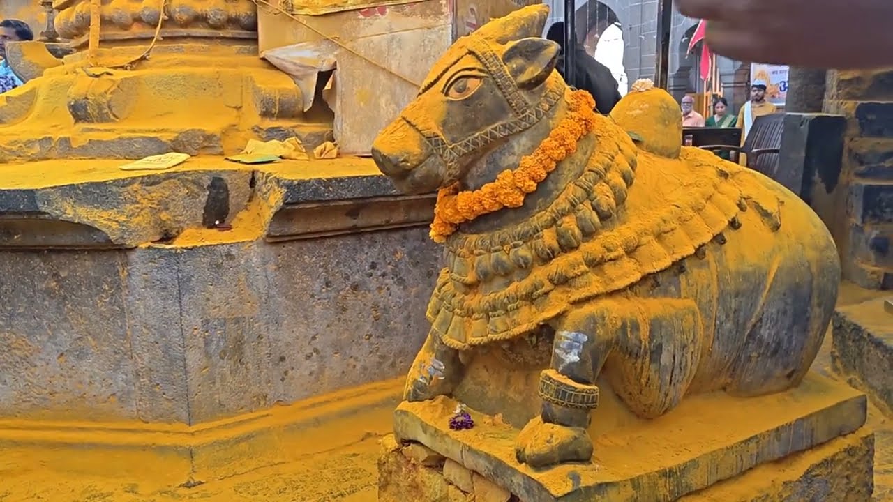 महाराष्ट्राचे कुलदैवत जेजुरीचा खंडोबा.
