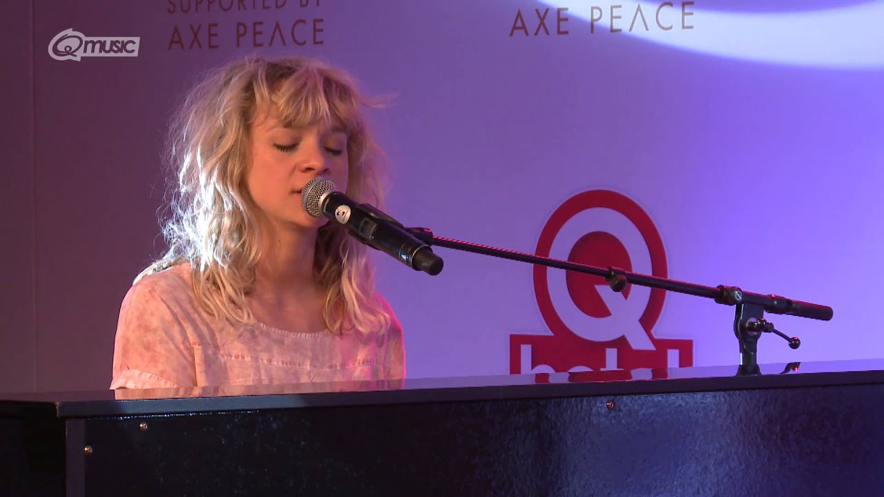 Jacqueline Govaert - 'Sweet Goodbyes' (live in het Q-hotel 2014)