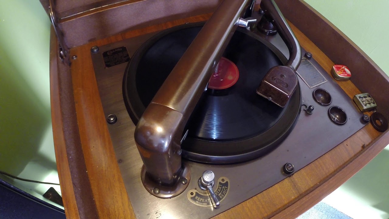 SANTA BABY  EARTHA KITT   played on the collaro rc1