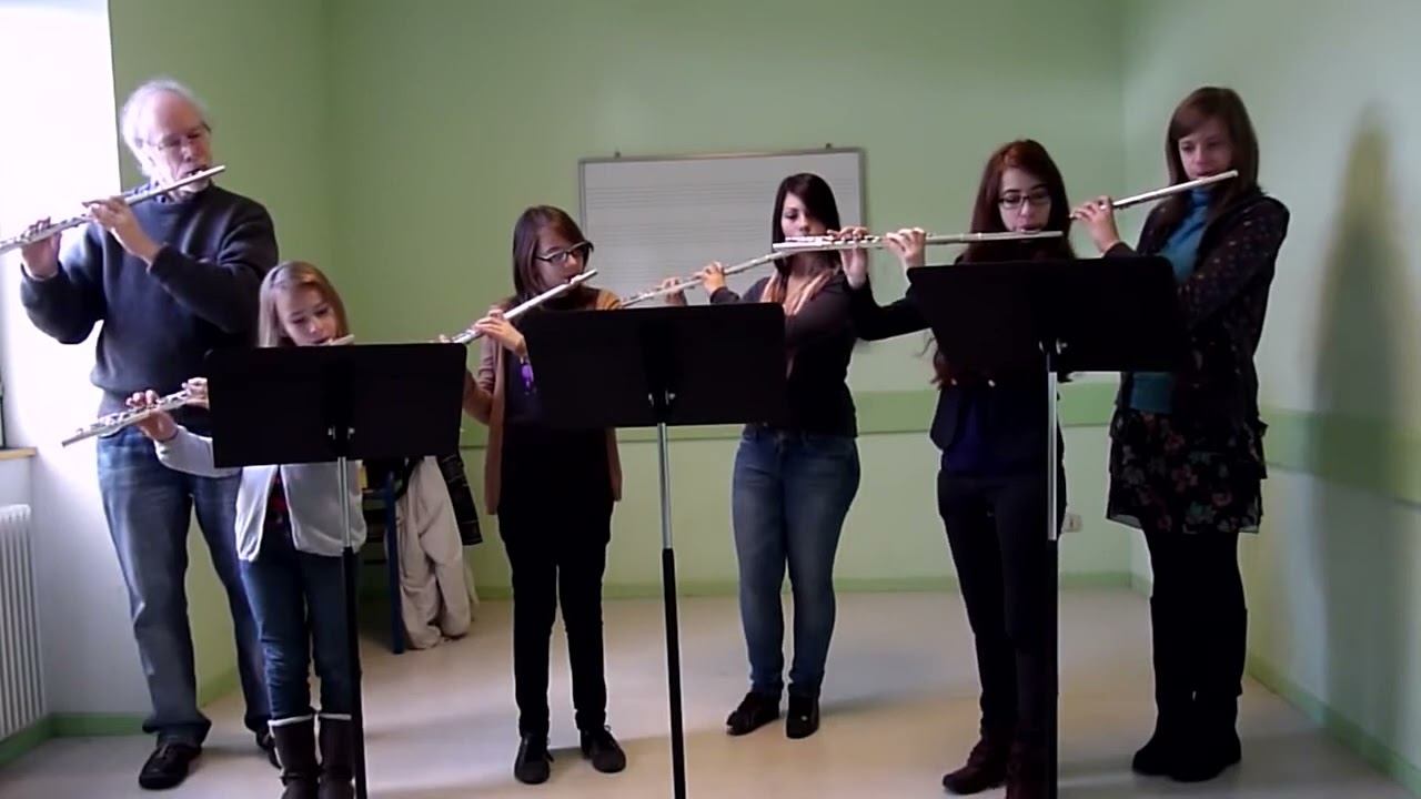J F Reichardt: 'Vivace Scherzando' (flute ensemble).