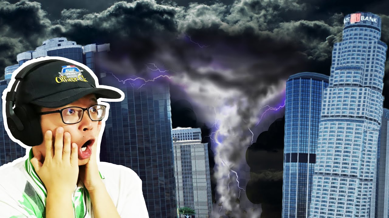 GTA5 EVIL Tornado attacking Los Santos! 巨大龙卷风吹毁洛圣都啦！（救命啊！）