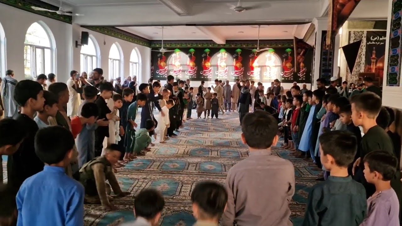 عزاداری و سینه زنی در مسجد رسول اعظم دشت برچی