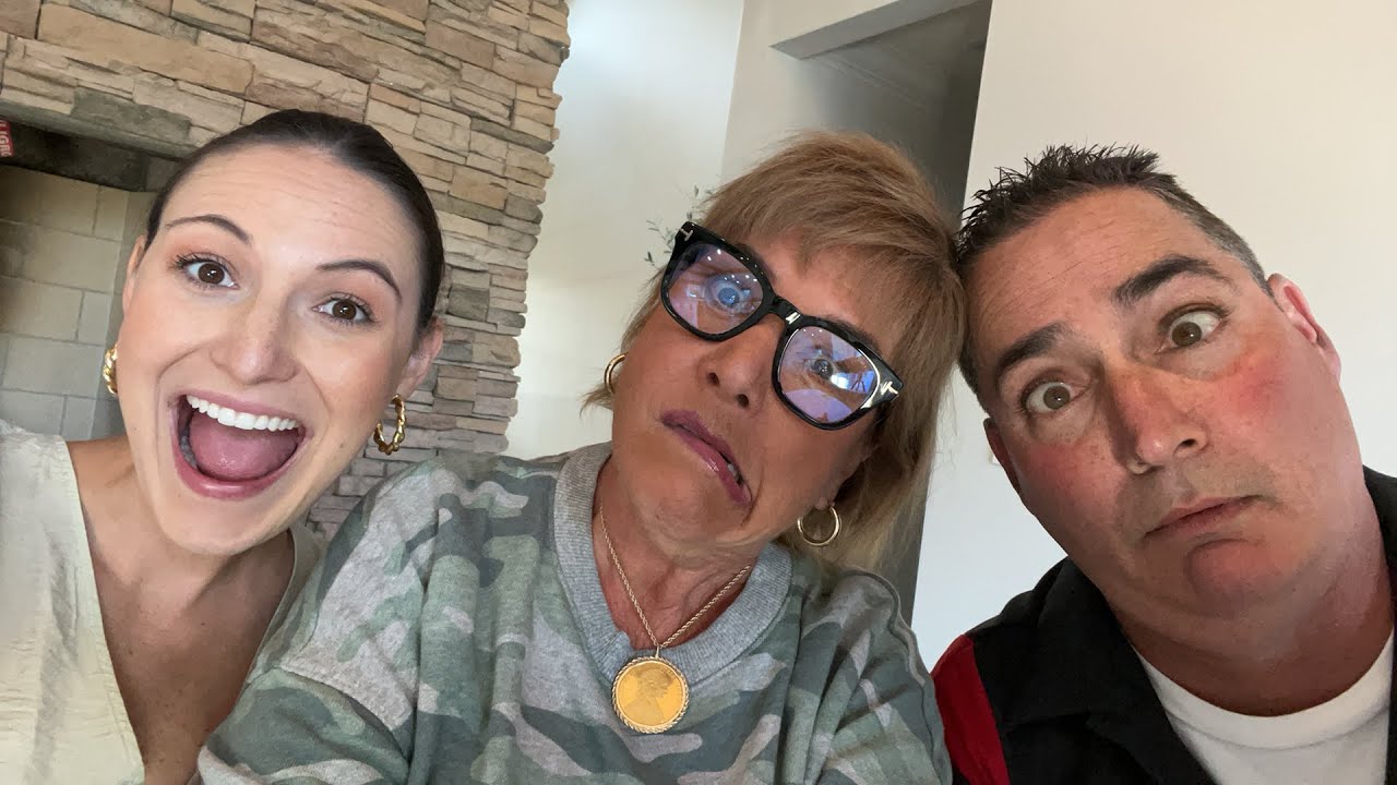 Shemp's Family with Curly&rsquo;s Grandson - The Three Stooges