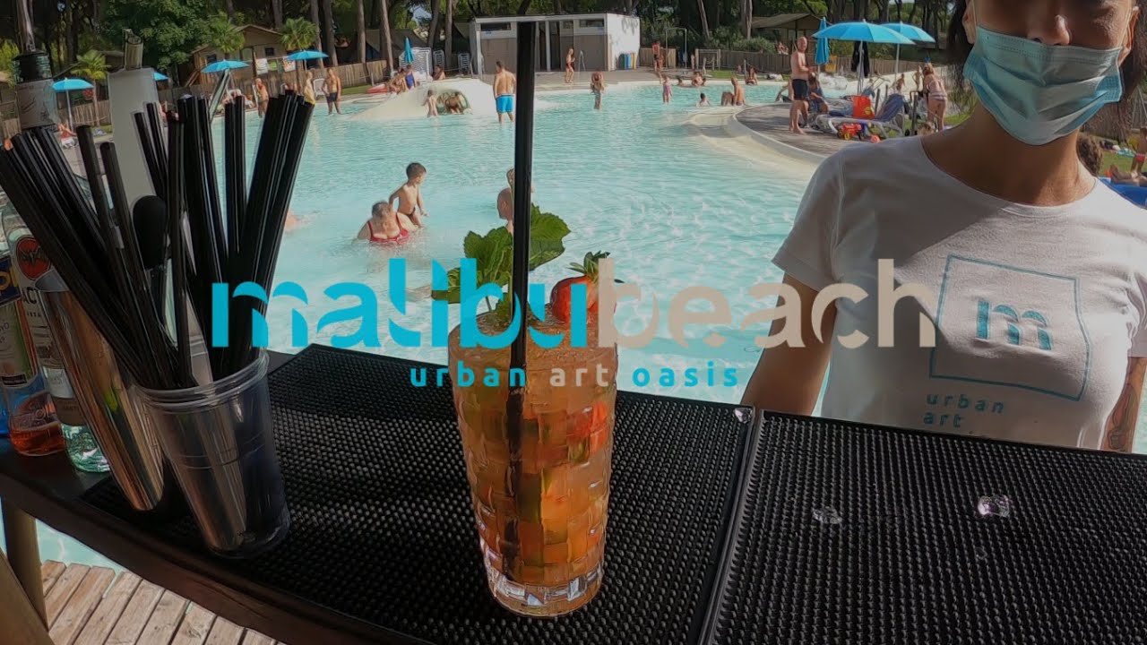 Fresh Cocktail Malibu Beach -- Jesolo