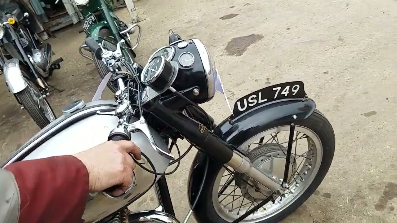Norton Dominator 99 600cc 1957 года у Энди Тирнанса #08462NRT