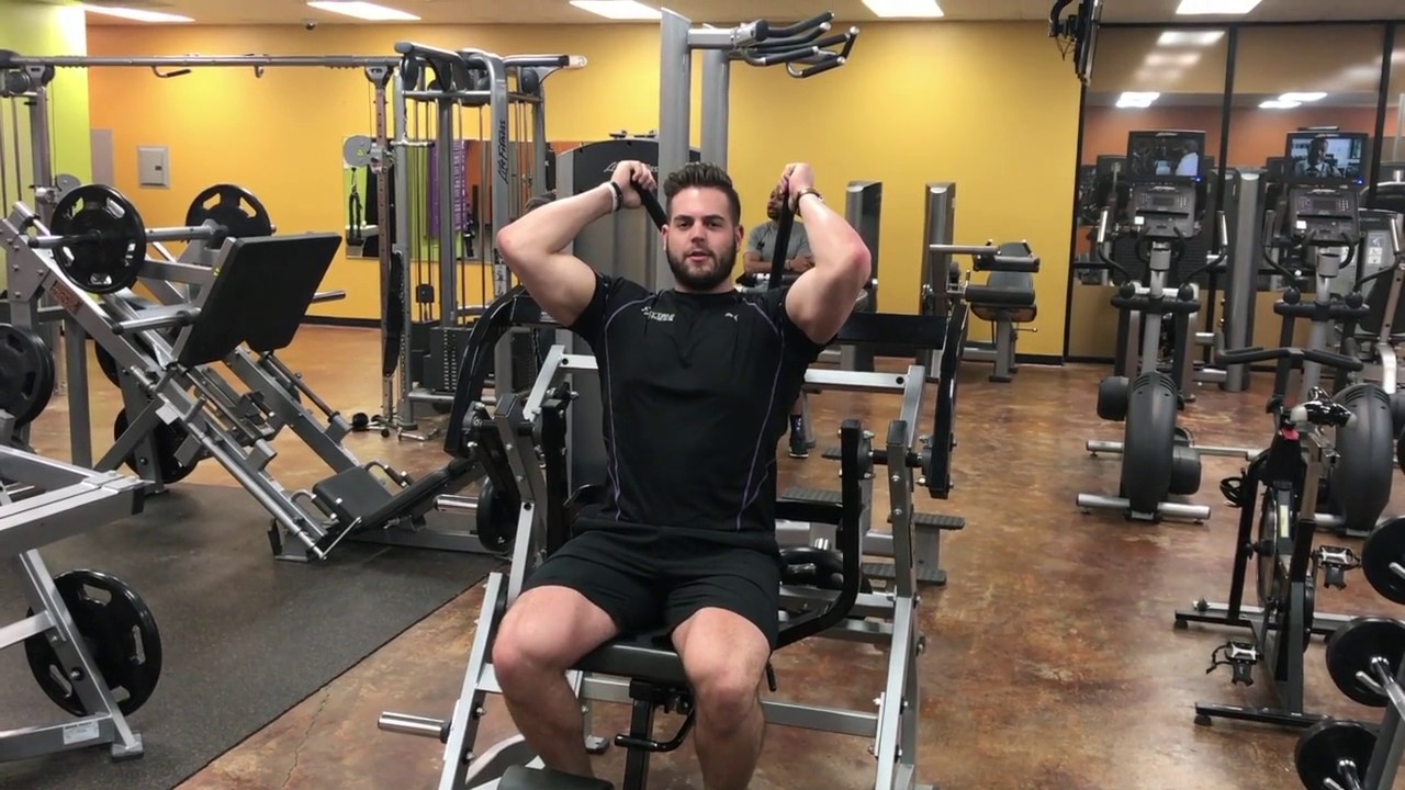 Equipment Demonstration - Abdominal Crunch