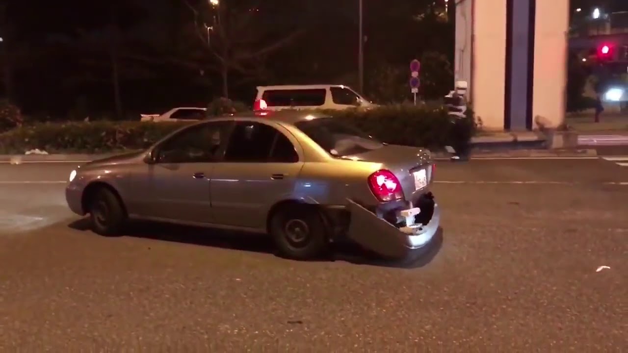 ドリ車が覆面パトカーに激突！クラッシュ！警察！ドリフト！暴走！ japan street drift