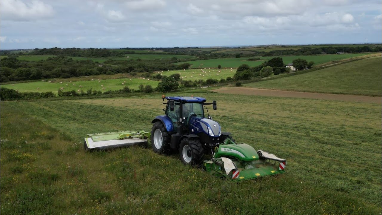 Dropping the acres-New Holland T7.225 Blue power.4K