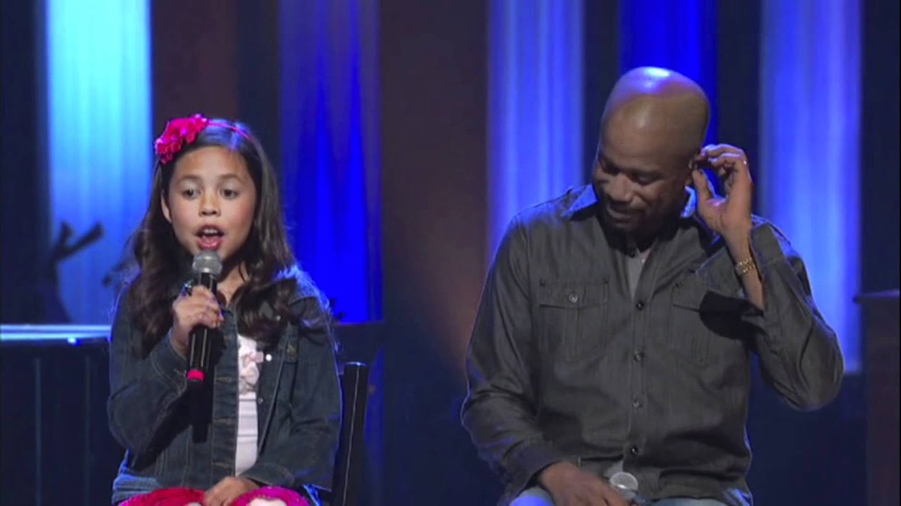 2011 MDA Telethon Performance - Darius Rucker & Abbey Umali 