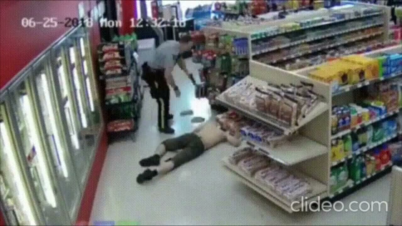 GIFS THAT KEEP ON GIVING #3 (interesting Gifs I found on the web)