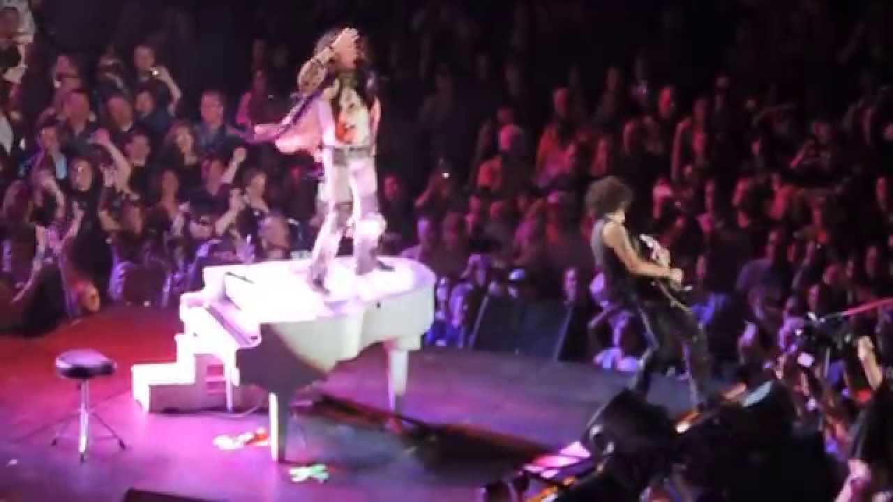 AEROSMITH DREAM ON, SWEET EMOTION, LIVE IN ATLANTIC CITY ,BOARDWALK HALL 08/31/14