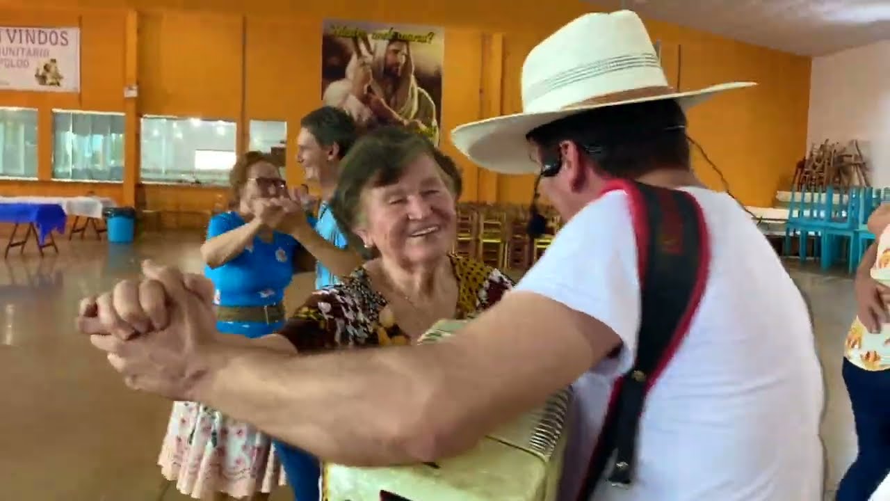 Gabriel Pasa Ao Vivo - Xote em Saudade do Iguaçu