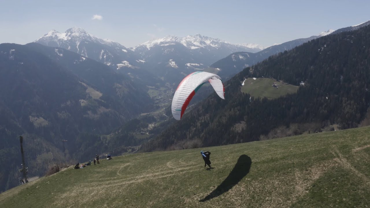 HIKE & FLY