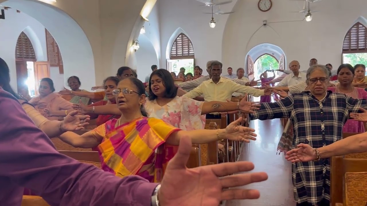 Rev N G Mathew leading a touching song yesterday our church! 👌