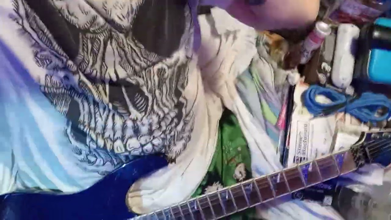 a little bit about My Modified Ibanez RGT42DXFM.. not positive on the year.. '07?  it's mostly stock